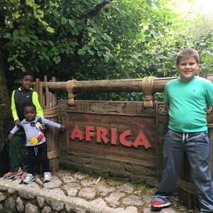 Meet your Posher, April